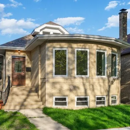 Buy this 3 bed house on 5535 North Saint Louis Avenue in Chicago, IL 60659