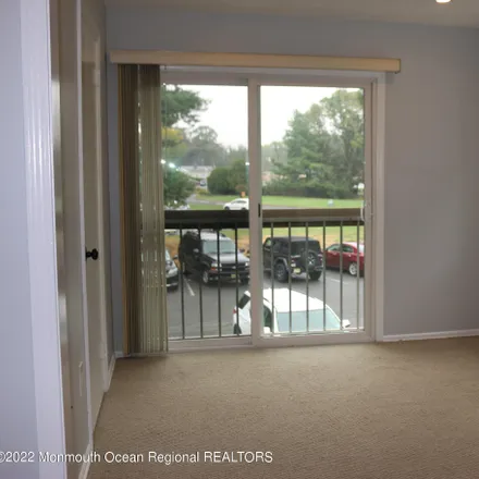 Image 5 - Augusta Court, Freehold Township, NJ 07728, USA - Condo for rent