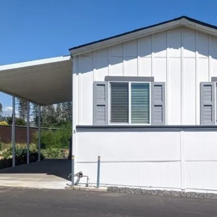 Buy this studio apartment on 1324 Elliott Road in Paradise, CA 95969