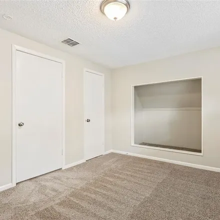 Image 9 - 12061 Sturdivant Street, Meadows Place, Fort Bend County, TX 77477, USA - Apartment for rent