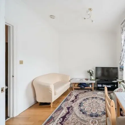 Image 5 - Loveridge Road, London, NW6 2DT, United Kingdom - Apartment for sale