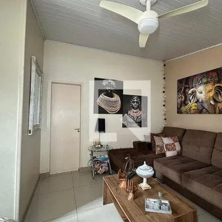Buy this 2 bed apartment on ED. Rivadavia Fernandes Predio C in Rua Avaí 320, Vila Rosa
