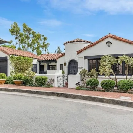 Image 4 - 8420 Cresthill Rd, Los Angeles, California, 90069 - House for sale