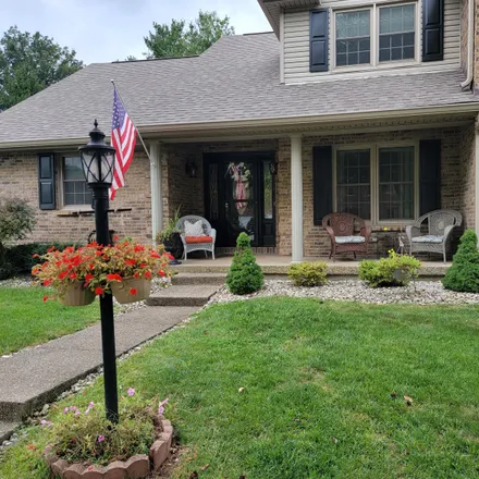 Image 3 - 1129 Andover Forest Drive, Lexington, KY 40509, USA - House for sale