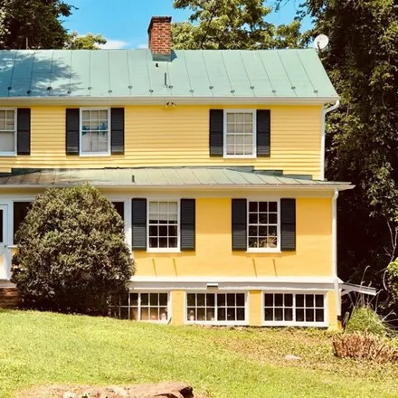 Buy this 3 bed townhouse on 37 Spring Lane in Warrenton, VA 20186