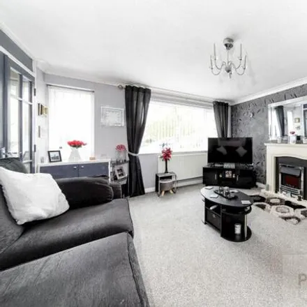Buy this 3 bed duplex on Fetcham Court in Newcastle upon Tyne, NE3 2UL