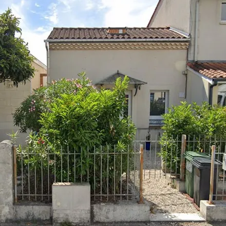 Rent this 2 bed apartment on 204 Avenue de Soulac in 33320 Le Taillan-Médoc, France