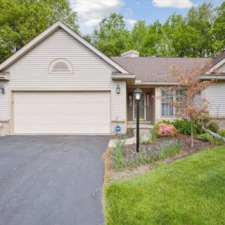 Buy this 3 bed house on 950 Hickory Creek Drive in Bedford Township, MI 48182