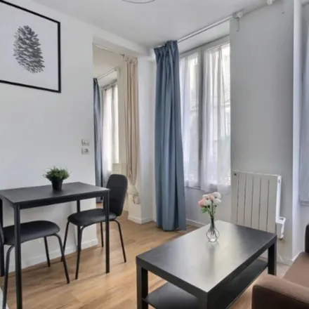 Image 5 - 5 Rue de Nancy, 75010 Paris, France - Apartment for rent