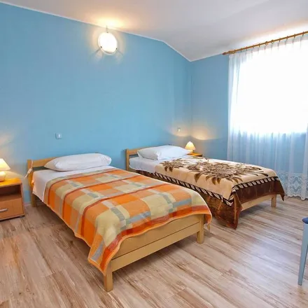Image 5 - 52450, Croatia - Apartment for rent