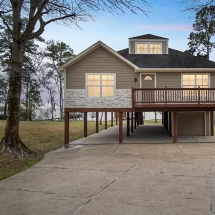 Buy this 3 bed house on 198 Lakeshore Drive in San Jacinto County, TX 77331