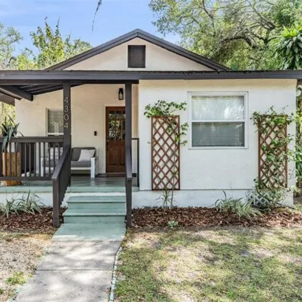 Image 1 - 4304 W Laurel St, Tampa, Florida, 33607 - House for sale