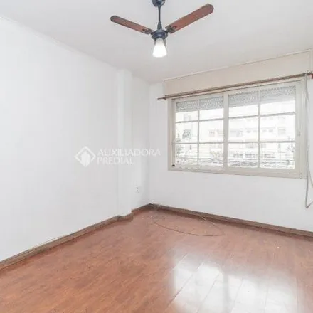 Rent this 3 bed apartment on Confeitaria Dá Gosto in Rua General Lima e Silva 98, Historic District