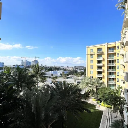 Rent this 1 bed apartment on Metropolitan in 403 South Sapodilla Avenue, West Palm Beach