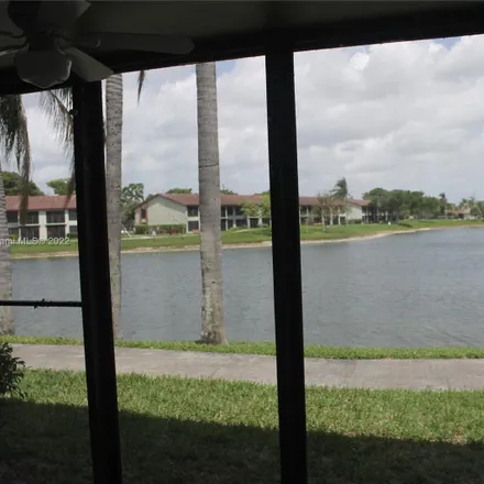 Rent this 2 bed condo on unnamed road in Broward County, FL 33309