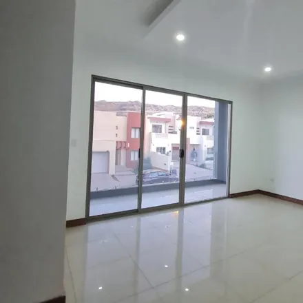 Buy this 3 bed house on Calle Valle del Real in Valle del Ángel I, 31115 Chihuahua
