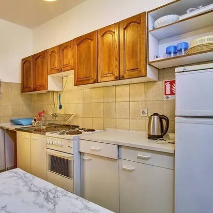 Image 3 - 51550, Croatia - Apartment for rent
