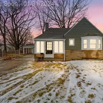 Buy this 3 bed house on 21030 Alger Street in Saint Clair Shores, MI 48080