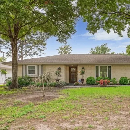 Buy this 3 bed house on 2011 Widdicomb Ct in Houston, Texas