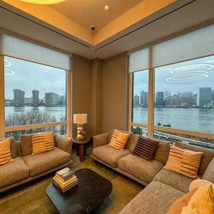 Rent this 3 bed apartment on Gotham Point North Tower in 1-15 57th Avenue, New York