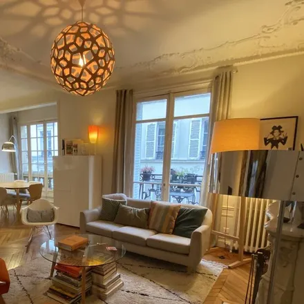 Rent this 3 bed apartment on Parvis du Tribunal de Paris in 75017 Paris, France