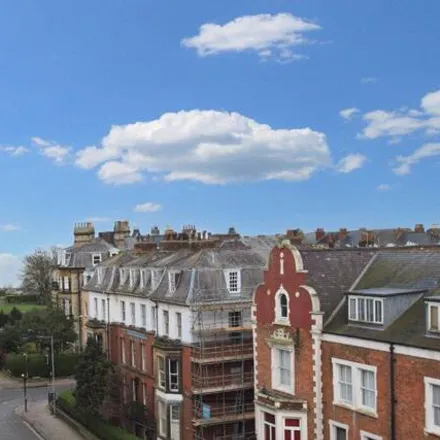 Image 2 - 28 Prince of Wales Terrace, Scarborough, YO11 2AN, United Kingdom - House for sale