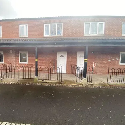 Rent this 1 bed apartment on Hollowfield in Middlesbrough, TS8 0RS