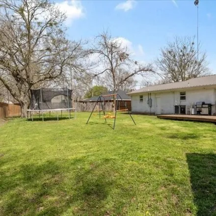 Image 8 - 147 South Sycamore Street, Leonard, Fannin County, TX 75452, USA - House for sale
