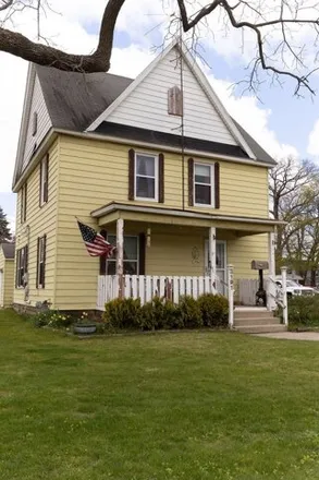 Buy this 3 bed house on 4023 Prairie Street Southwest in Grandville, MI 49418