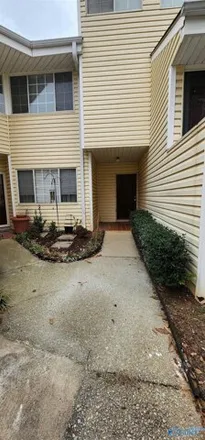 Image 4 - Rideout Road Northwest, Rideout Village, Huntsville, AL 35814, USA - Condo for sale