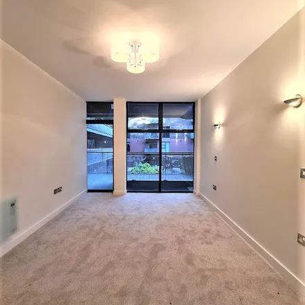 Image 7 - Omega Works, 4 Roach Road, London, E3 2ZQ, United Kingdom - Apartment for rent