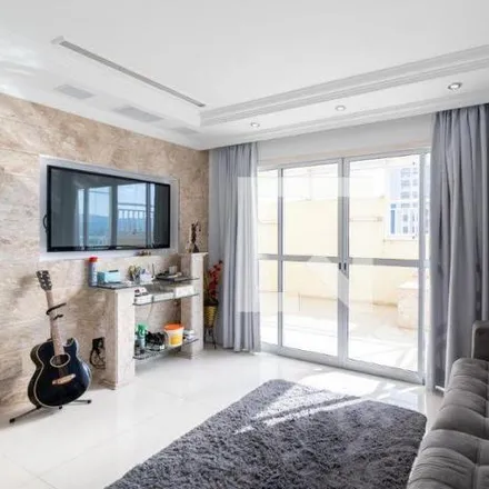 Rent this 3 bed apartment on Rua Plínio Pasqui in Parada Inglesa, São Paulo - SP