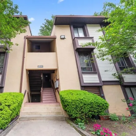 Rent this 3 bed condo on Stoneview Square in Reston, VA 20191