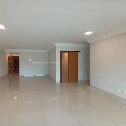 Buy this 4 bed apartment on Avenida Doutor Fidelis in Centro, Uberaba - MG