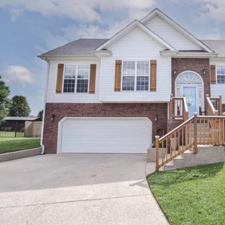 Rent this 4 bed house on 3402 Southwood Drive in Clarksville, TN 37042
