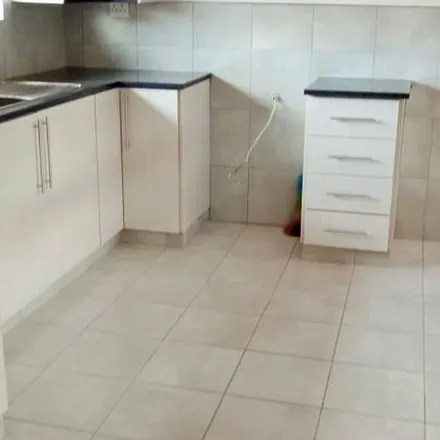 Image 3 - Pastoll Road, Sarnia, Pinetown, 3620, South Africa - Apartment for rent