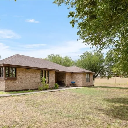 Image 4 - 698 North Bentsen Palm Drive, Nick Garza Colonia, Palmview, TX 78574, USA - House for sale