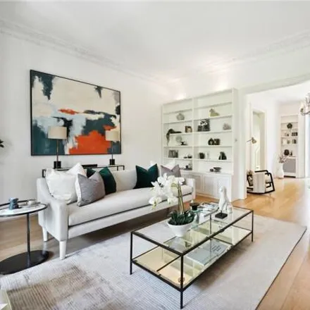 Buy this 3 bed apartment on 10 Sydney Place in London, SW7 3NW