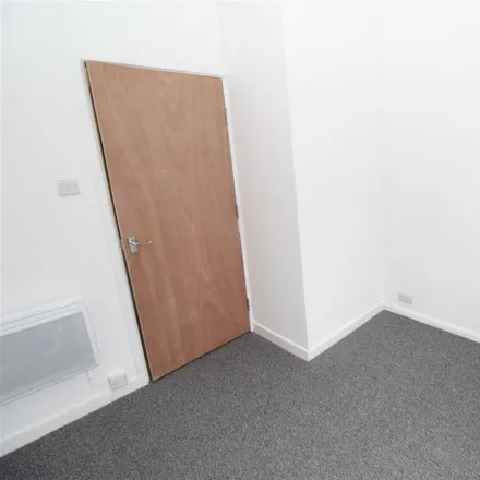 Image 7 - Cardiff and Vale Therapy Centre (CAVTC), Splott Road, Cardiff, CF24 2BZ, United Kingdom - Apartment for rent