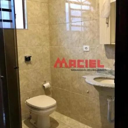 Rent this 3 bed house on Banco do Brasil in Avenida Andrômeda, Jardim Satélite