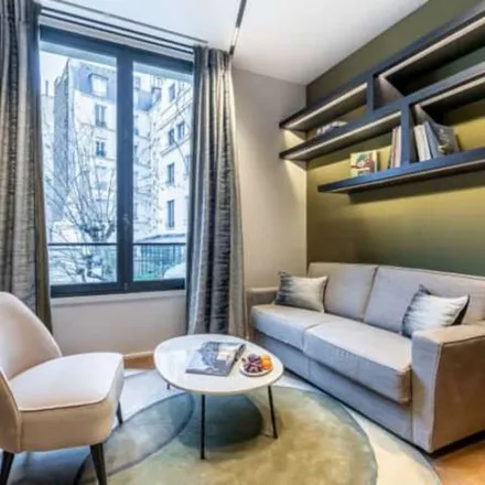 Image 8 - 4 Rue Léo Delibes, 75116 Paris, France - Apartment for rent