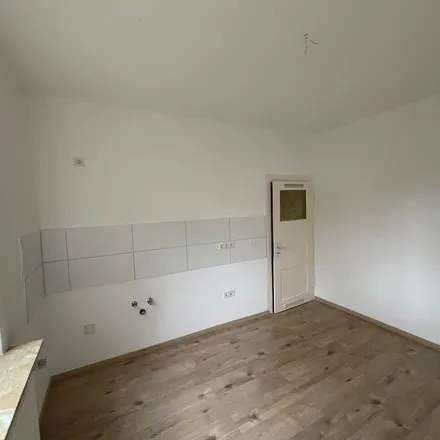 Rent this 2 bed apartment on Hamburger Straße 12 in 26382 Wilhelmshaven, Germany