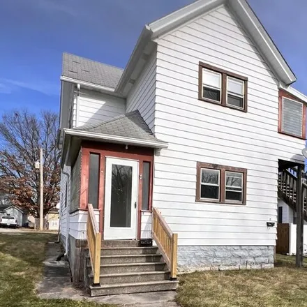 Rent this 2 bed house on 866 East Washington Street in Morris, IL 60450