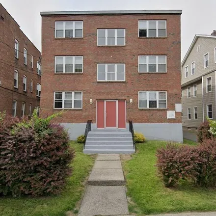 Rent this 2 bed apartment on 43 Standish Street in Hartford, 06114