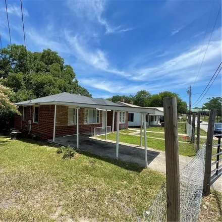 Image 4 - 1008 4th Street South, Kaolin, Phenix City, AL 36869, USA - House for sale