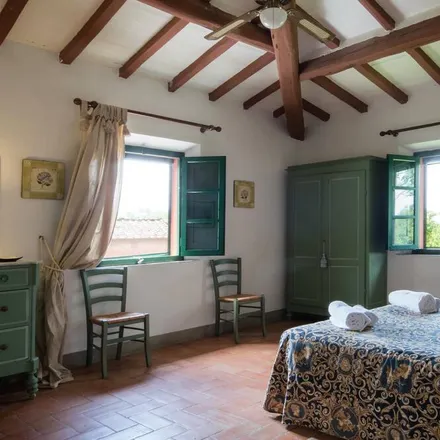 Rent this 4 bed house on Toscana in Via Angelo Galli Tassi, 56126 Pisa PI