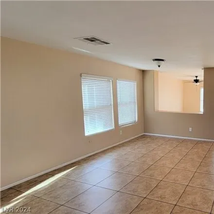 Image 2 - 3199 Calamus Pointe Avenue, North Las Vegas, NV 89081, USA - House for rent