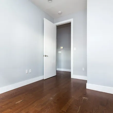 Image 3 - 1350 Myrtle Avenue, New York, NY 11221, USA - Apartment for rent