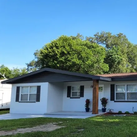 Buy this 3 bed house on 119 5th Street in Jan-Phyl Village, Polk County