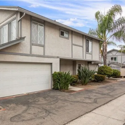 Buy this 3 bed house on 2825 Unicornio Street in Carlsbad, CA 92009